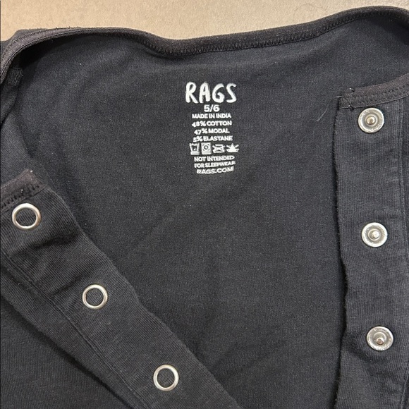 Rags to Raches Black Kids One Piece - Picture 2 of 4